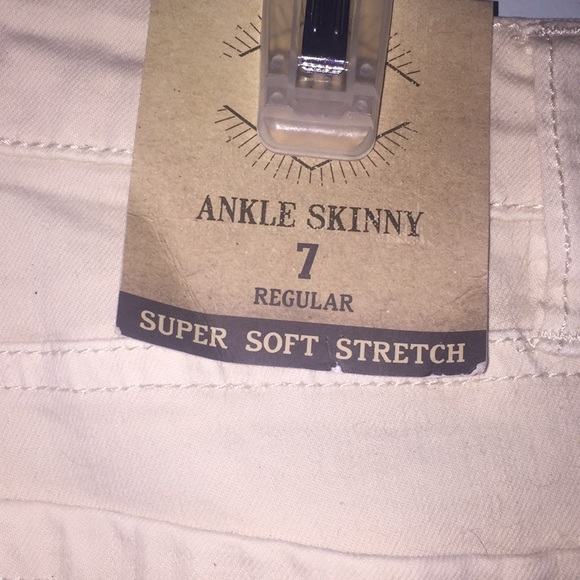 True craft pants never worn new with tags SFH - Picture 3 of 4